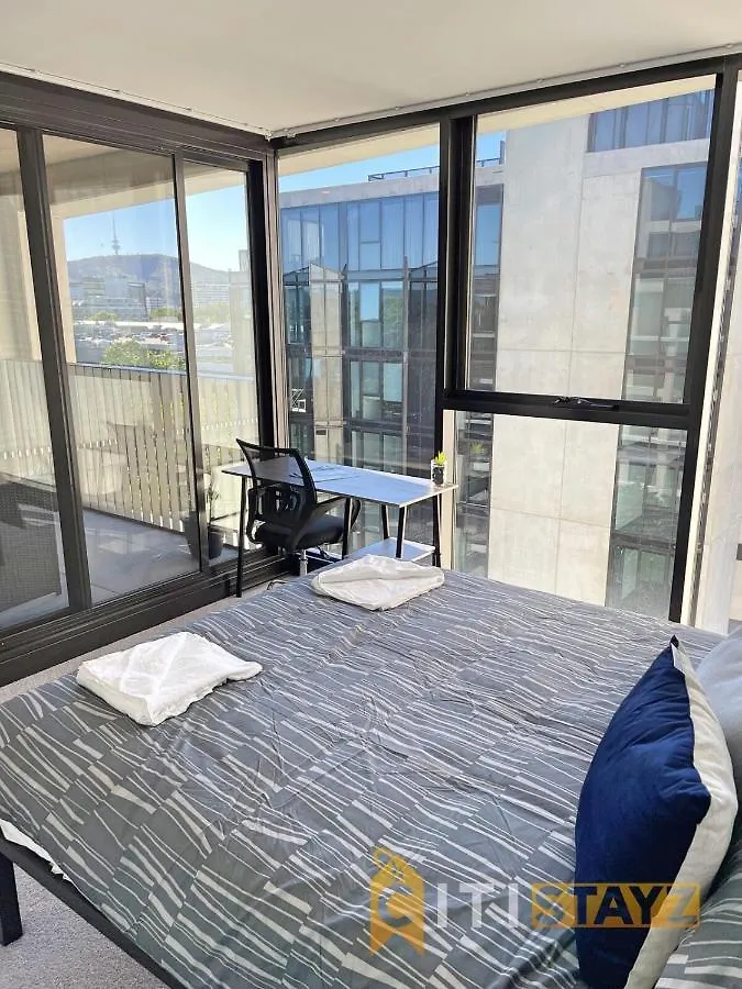 Splendid 2Bd 1Bth 1Csp Apt - Superb Cbd Location Canberra 0*,